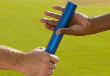 秘饭直播-火箭队新赛季球衣发布及风格设计详解